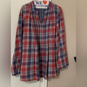 Long sleeve light weight pleated blouse